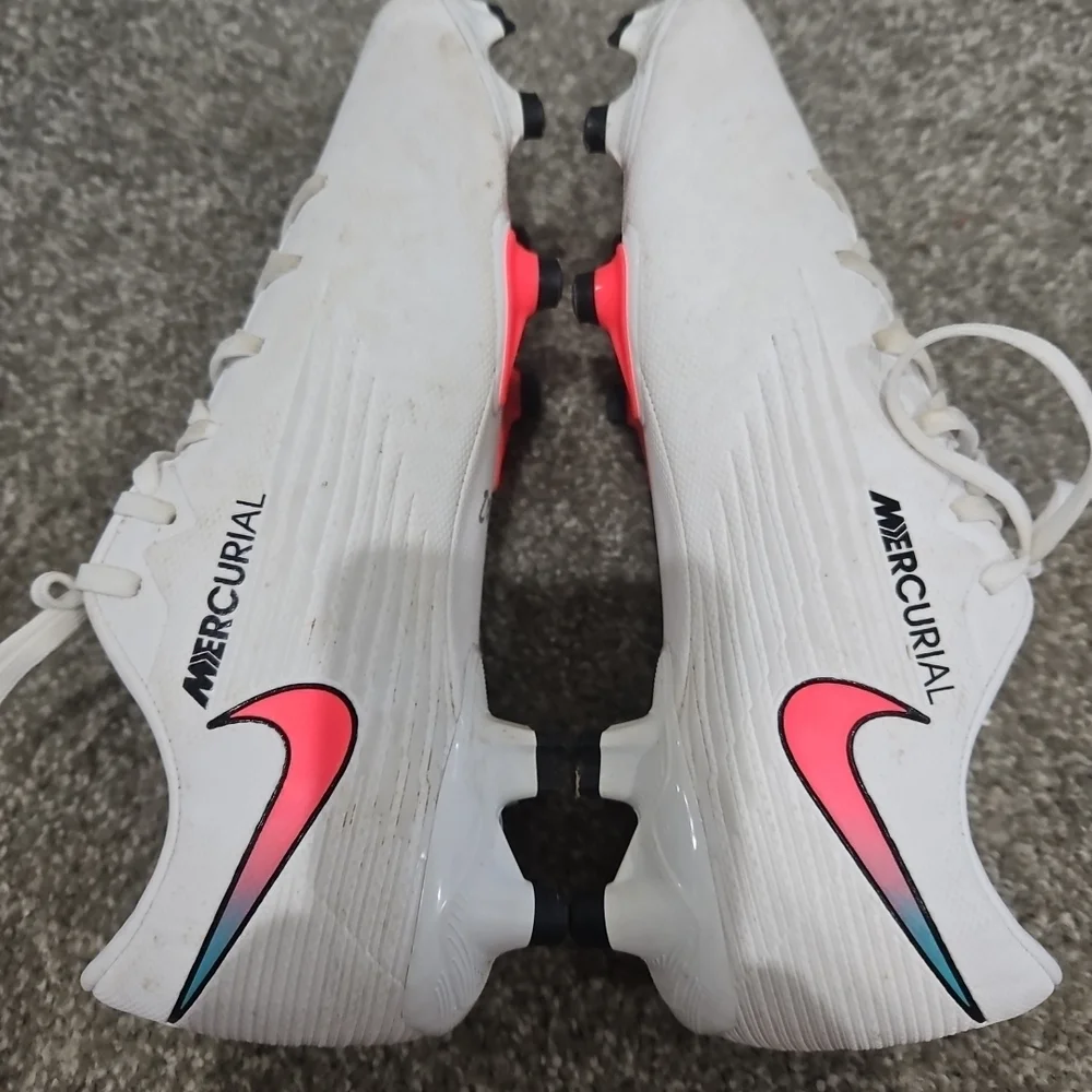 Nike Mercurial Vapor 13 Academy MG Flash Crimson - White/Flash Crimson